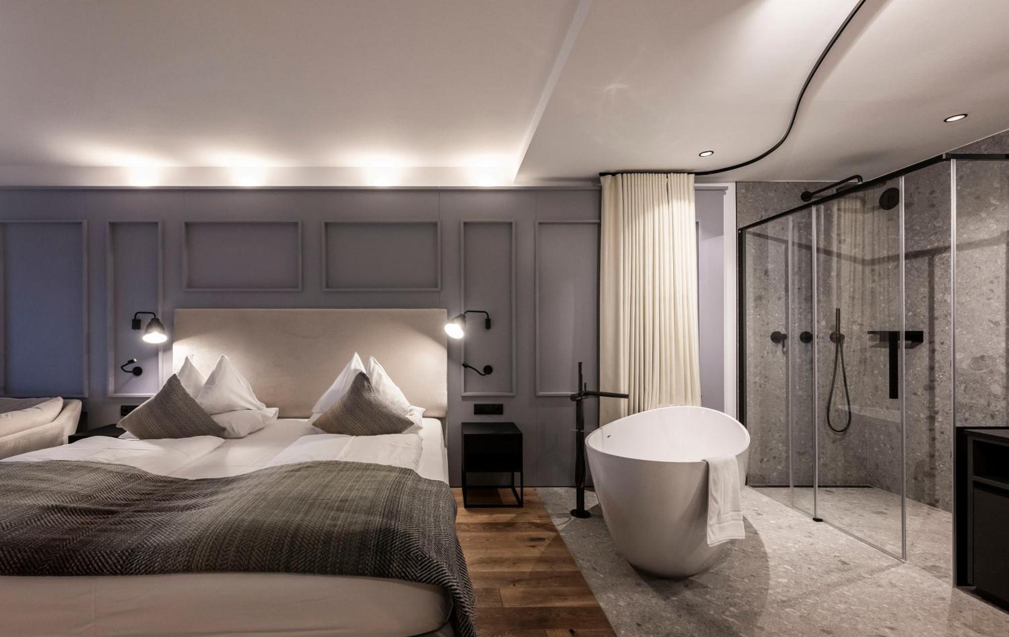 Hotel Garberhof Malles Venosta Luaran gambar